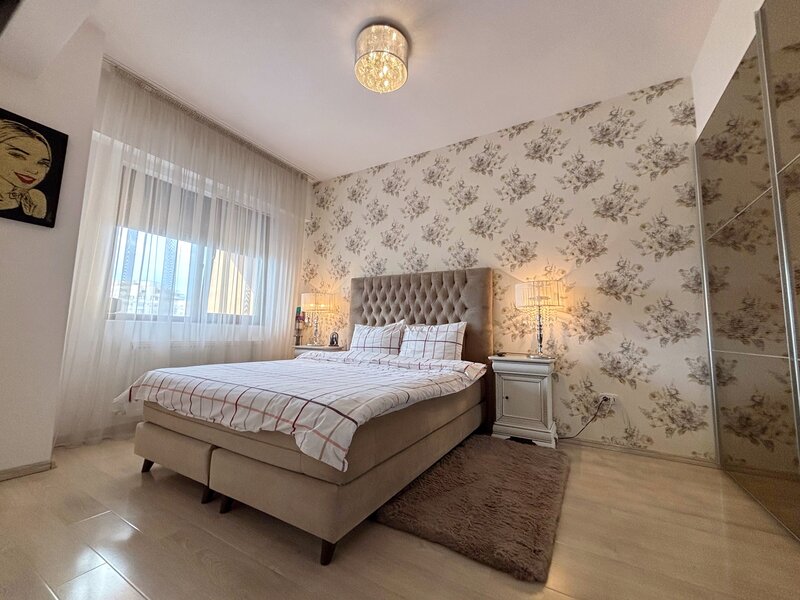 Piata Alba Iulia,